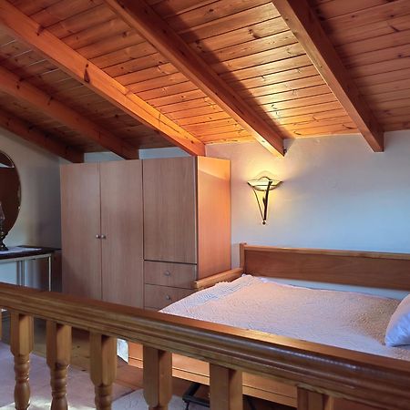 Willa Plataniotissa Mansion Kalawrita Zewnętrze zdjęcie